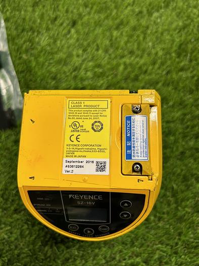 Used Keyence SZ-16V Scanner