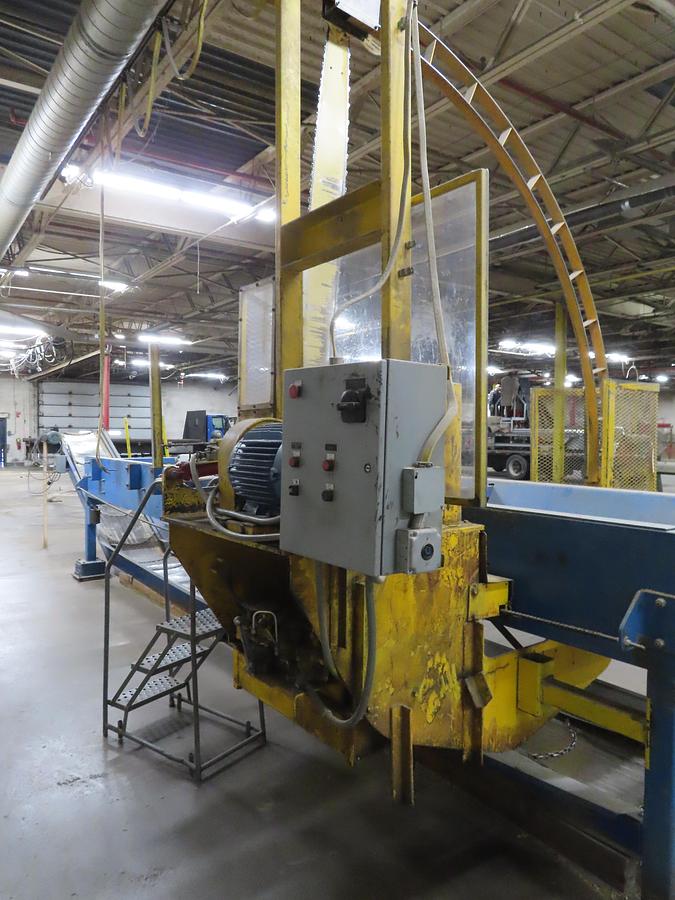 Used 15 HP L&M EQUIPMENT MODEL #HMPC-7-24 CROSS CUT BUNDLE TRAVELING ARCH WOOD BUNDLE SAW WITH CONVEYOR