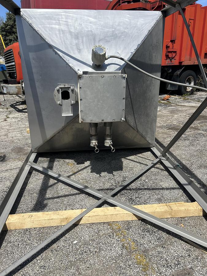 Used 1850 Gallon Stainless Steel Square Storage Tank