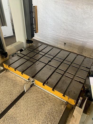 Used 100-TON SANKI HYDRAULIC REVERSING SPOTTING PRESS, MODEL: SDP-1310-100TD/F180