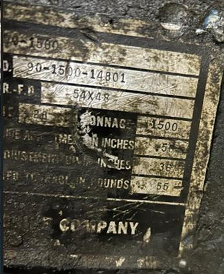 Used 1500 TON MINSTER KNUCKLE JOINT PRESS WITH 12" STROKE