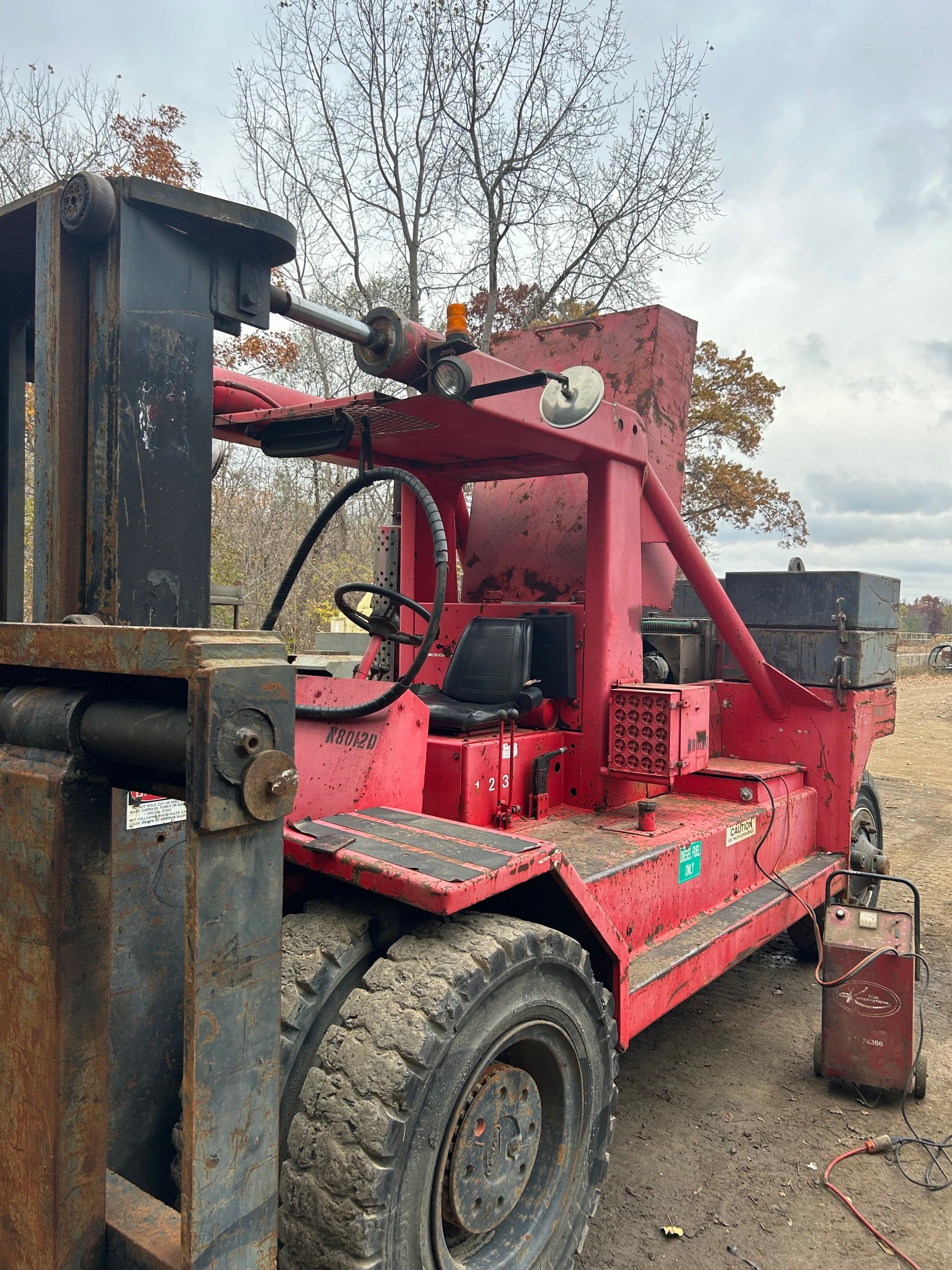 Used 80,000 LB. BRISTOL RIGGER SPECIAL FORK TRUCK