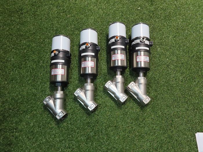 Used Burkert 8801 2100 A 5/4. PTFE SS G1 1/4 Valves