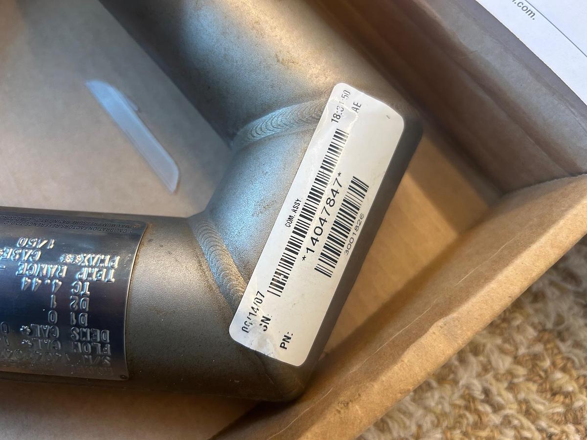 Used MICRO MOTION, MASS FLOW METER, EMERSON CMF050M322NSAUEZZZ