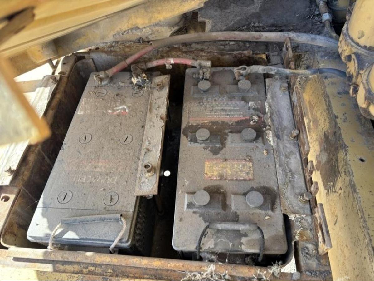 Used Caterpillar 631B Water Wagon