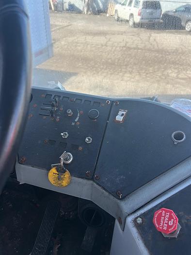 Used 2012 Kalmar Ottawa 4 x 2 Spotting Truck