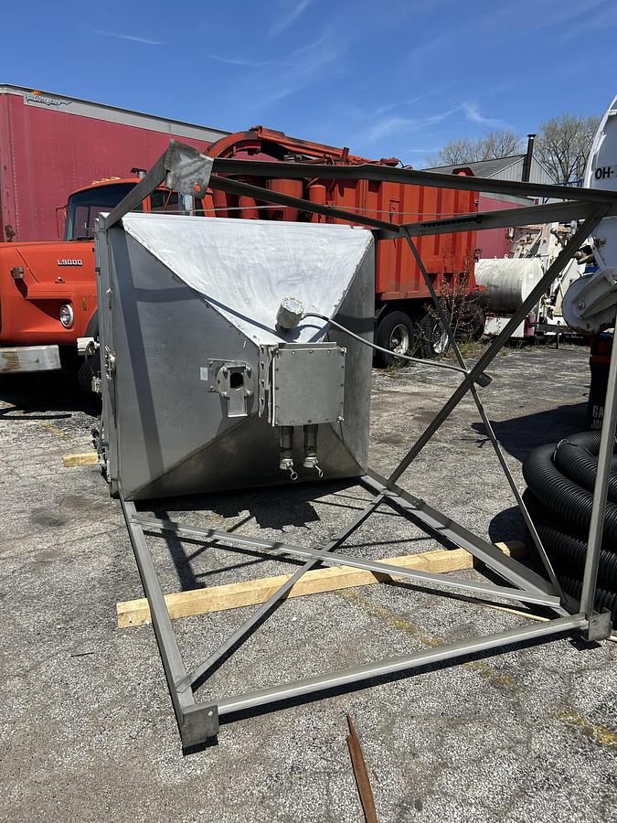 Used 1850 Gallon Stainless Steel Square Storage Tank