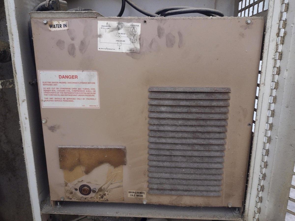 Used Fadal VMC 3016 Vertical Machining Center