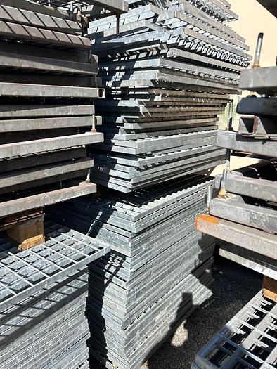 Used 60" x 36" Steel Grating (multiple pallets available)