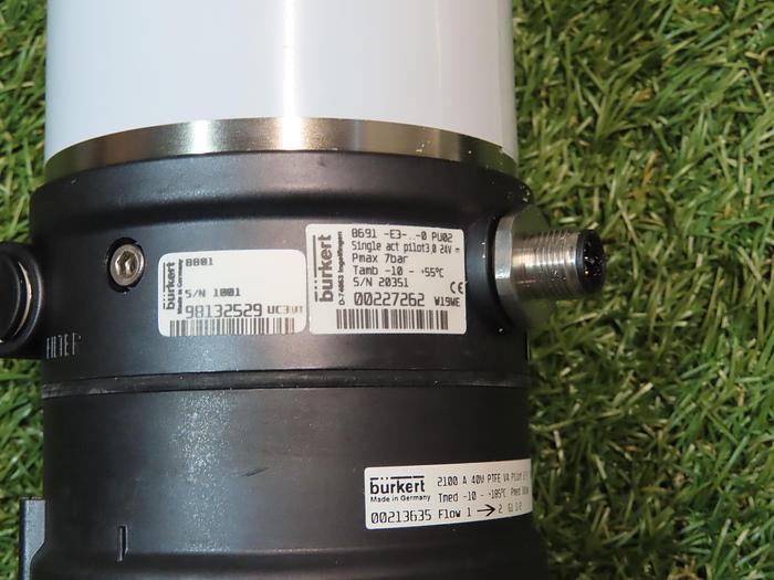 Burkert  2-Way Angle Control Valve 2100 A 40M PTFE, Part #: 00213635