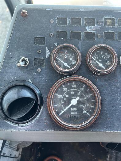 Used 2012 Kalmar Ottawa 4 x 2 Spotting Truck