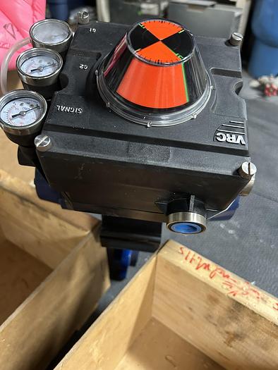 Used Bi-Torq PN85SR, 3" Butterfly Valve W/ Pneumatic Actuator & Bray Commercial VRC-VE900G-T1 Electro-Pneumatic Positioner