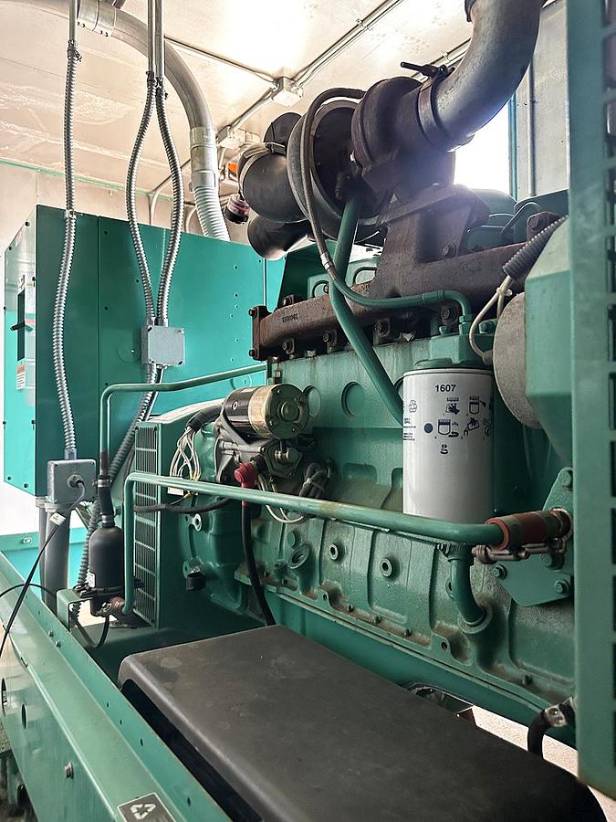 Used Cummins Power Generation Automatic Transfer Switch (ATS), Model: OTPCC-5631919