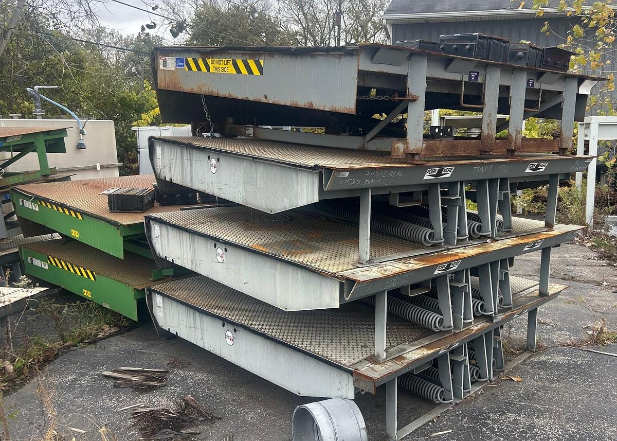 Used Serco Dock Leveler Plate - 84" x 89" x 20"