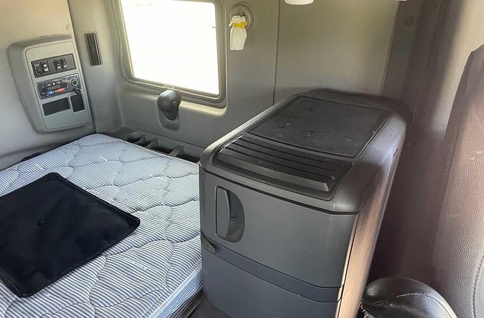 Used 2017 International LT625 6X4 Semi Tractor