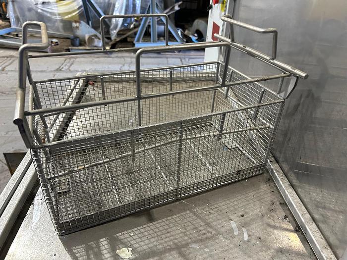 Used 2018 FINNSONIC MODEL AUTOMATIC MULTI-STAGE ULTRASONIC PARTS WASHER VERSA GENIUS 50/IV HD VD TD35