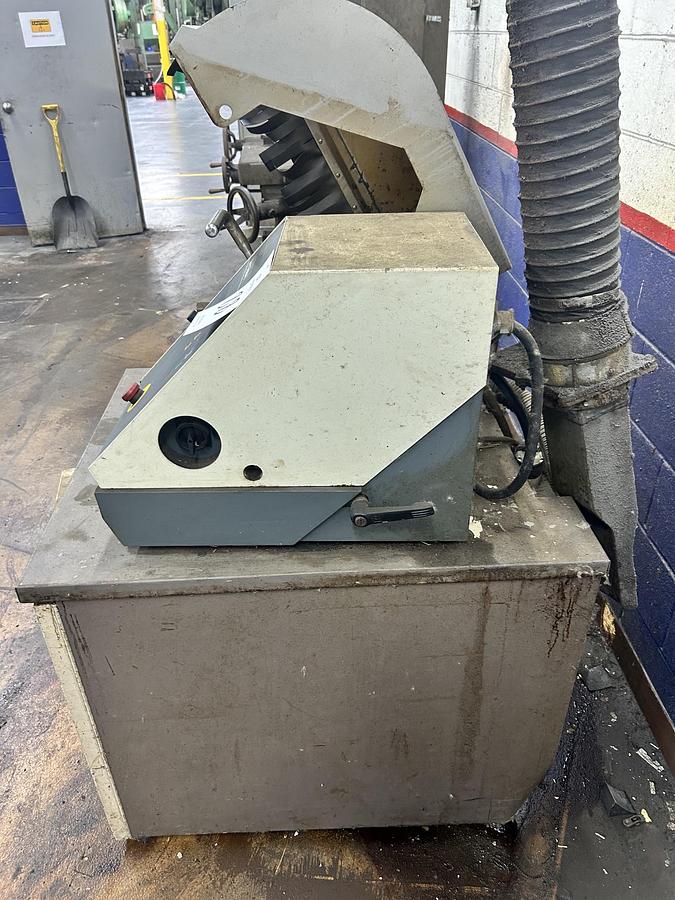 Struers Discotom-5 Cutoff Saw