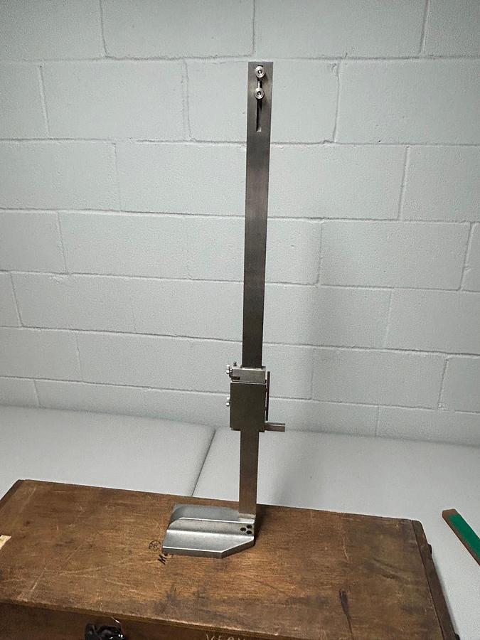 Used Mitutoyo Vernier Height Gage, Model: 520-150