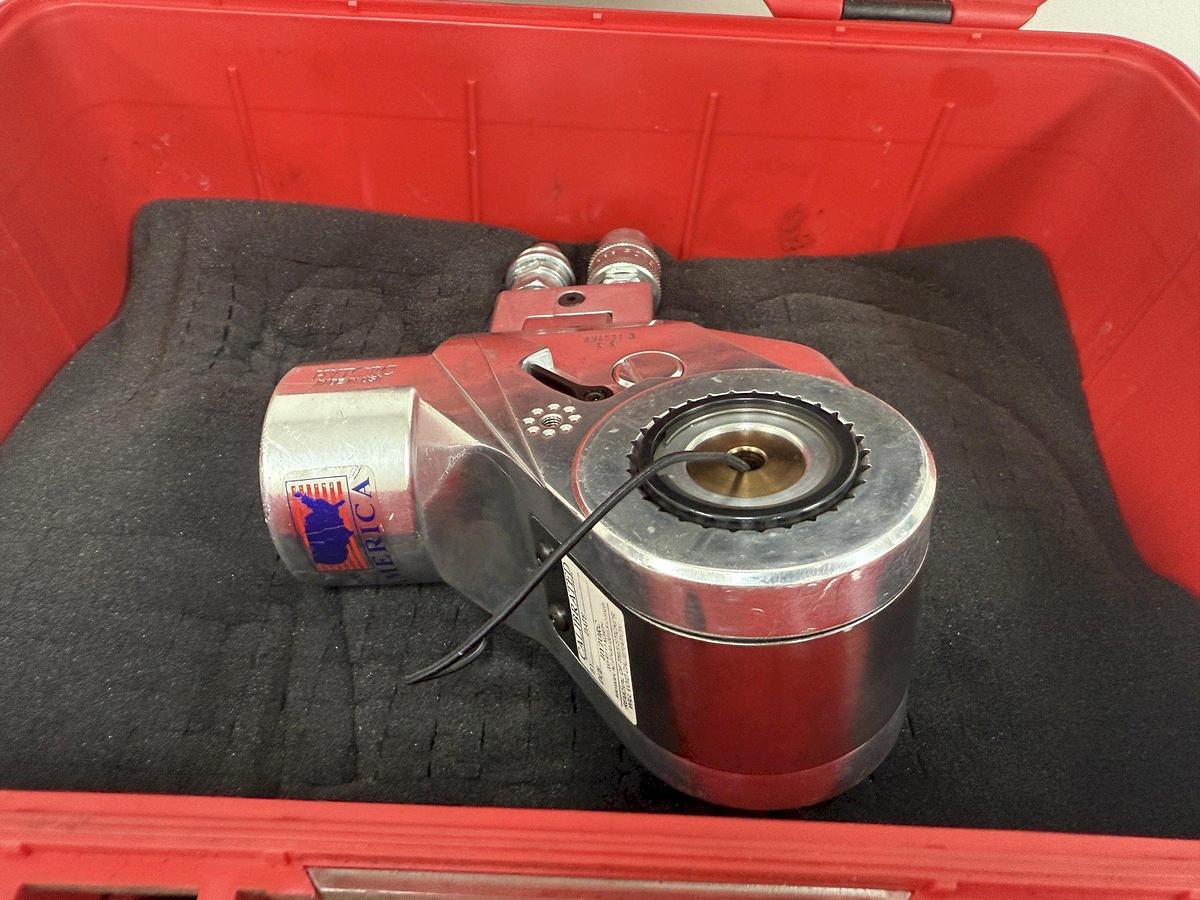 Used 1" HYTORC MODEL #AVANTI AV-3 HYDRAULIC TORQUE WRENCH
