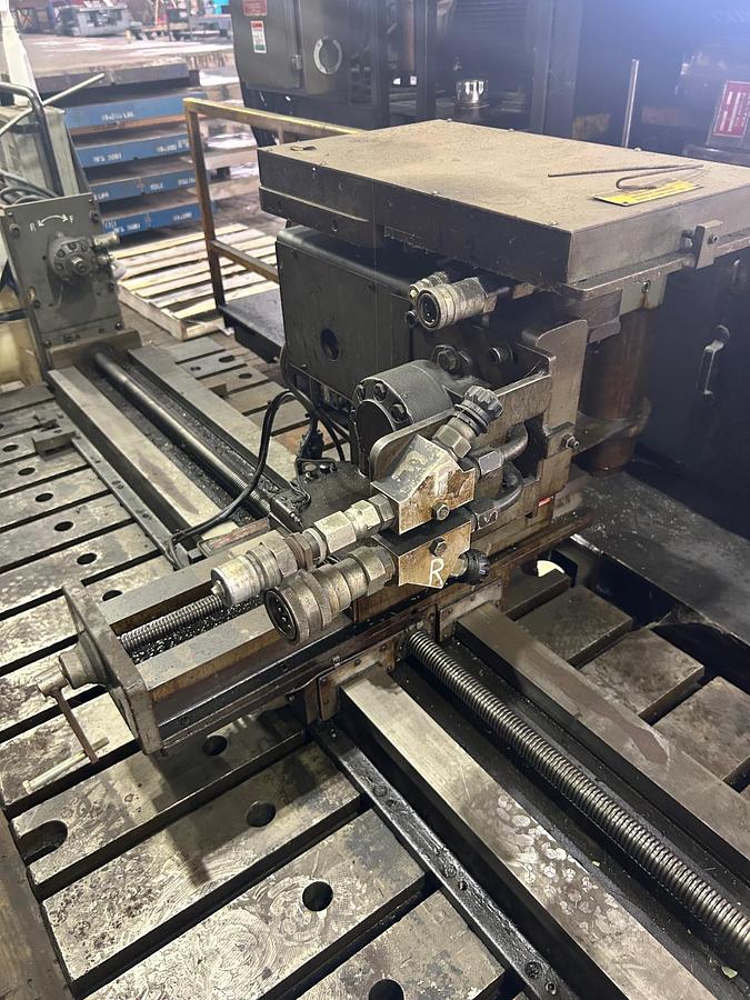 Used 40 TAPER MASTER MACHINE TOOLS PORTABLE HYDRAULIC MILL WITH CROSSLIDE & T-SLOTTED BASE TABLE: