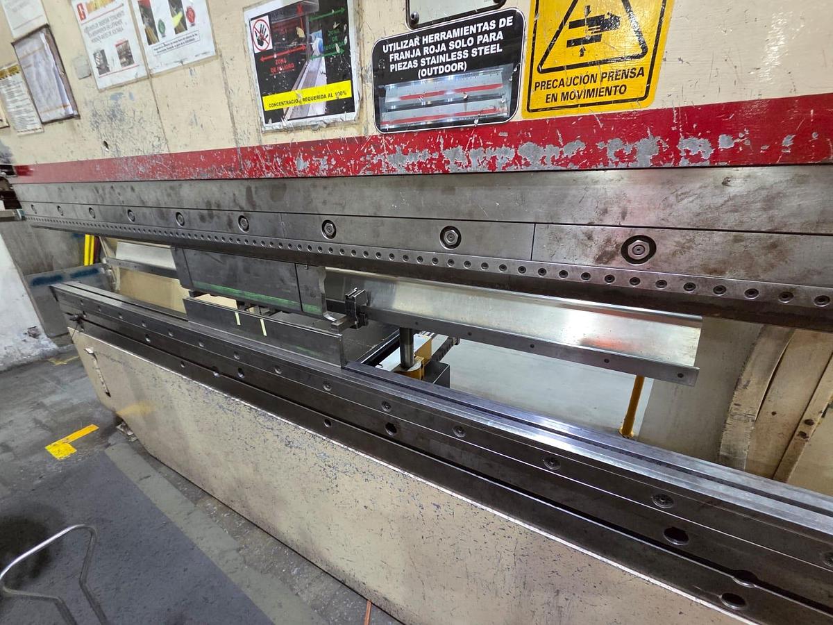 Used 90-Ton Cincinnati CNC Hydraulic Press Brake, Model: 90 PF x 8' Proform