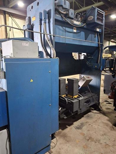 Used 1993 135-Ton x 6' Cincinnati Hydraulic Press Brake 