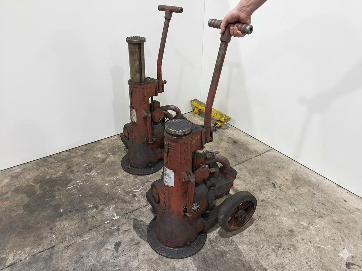 Used (2) 50-Ton Duff Norton Model #: 528-AMJ Air Motor Jacks, 17" Lift