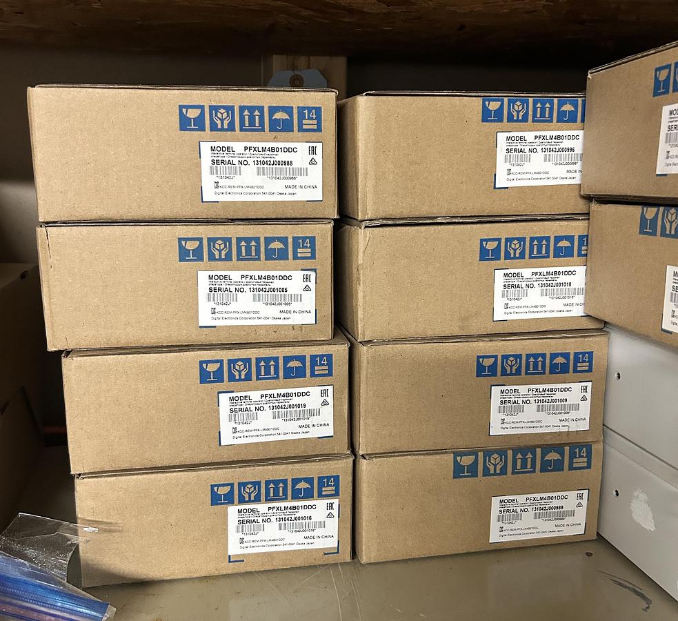PRO-FACE PFXLM4B01DDC (New In Box) (17 Units Available)