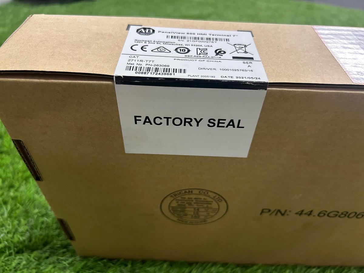 Used ALLEN BRADLEY 2711R-T7T PANELVIEW 800 HMI TERMINAL (SEALED)