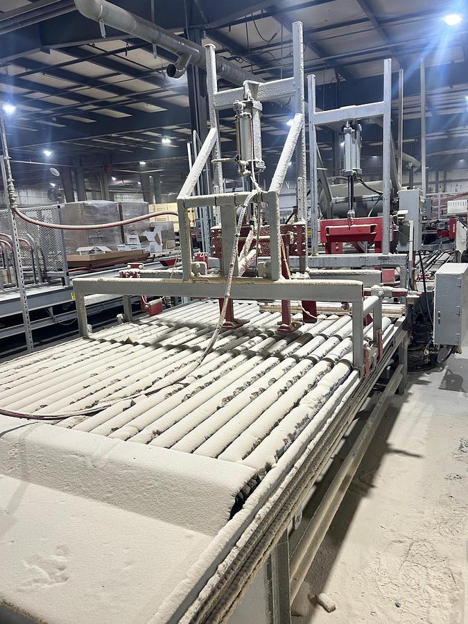 Used 2016 Stutzman Manufacturing, Woodpecker Pallet Nailing Machine, Model: 64"x108"