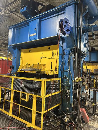 Used 300-Ton Minster E2-300-96-42 Hevistamper