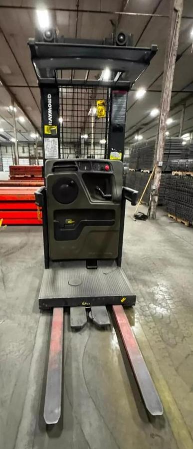 Used 3000 lb Raymond 550-OP30TT Triple Master Electric Order Picker