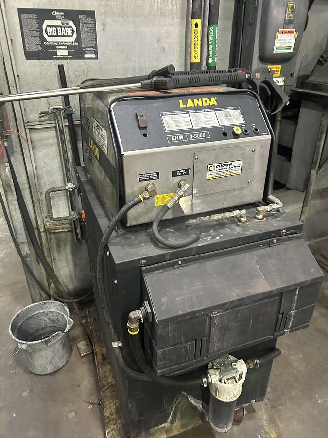 Used Landa EHW4-30024C Heated Pressure Washer