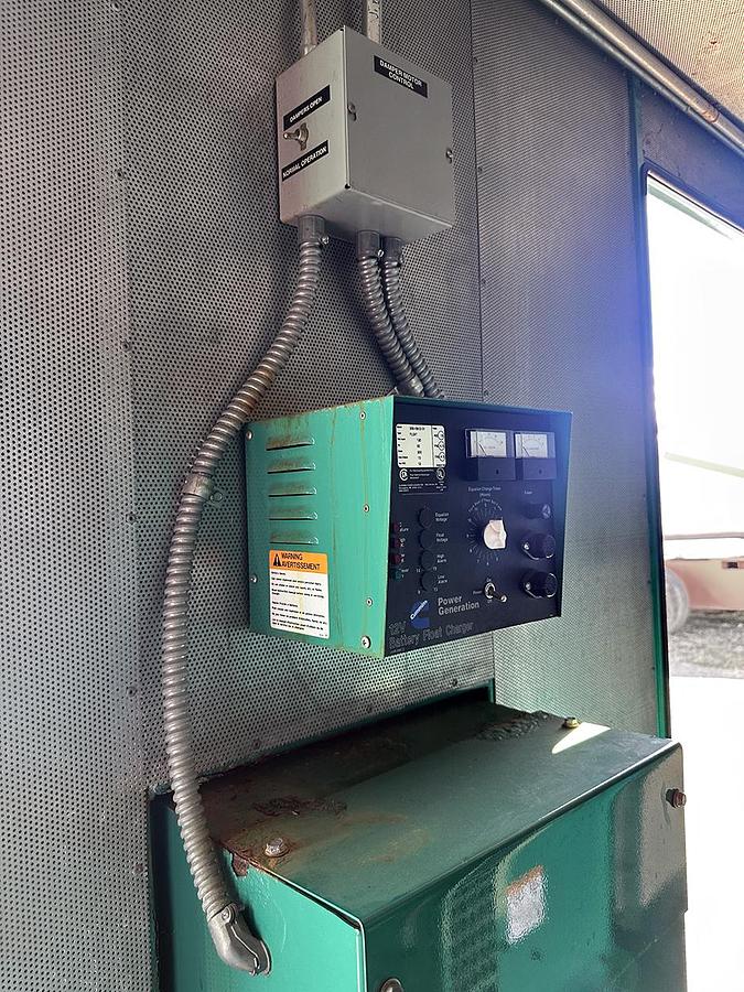 Used Cummins Power Generation Automatic Transfer Switch (ATS), Model: OTPCC-5631919