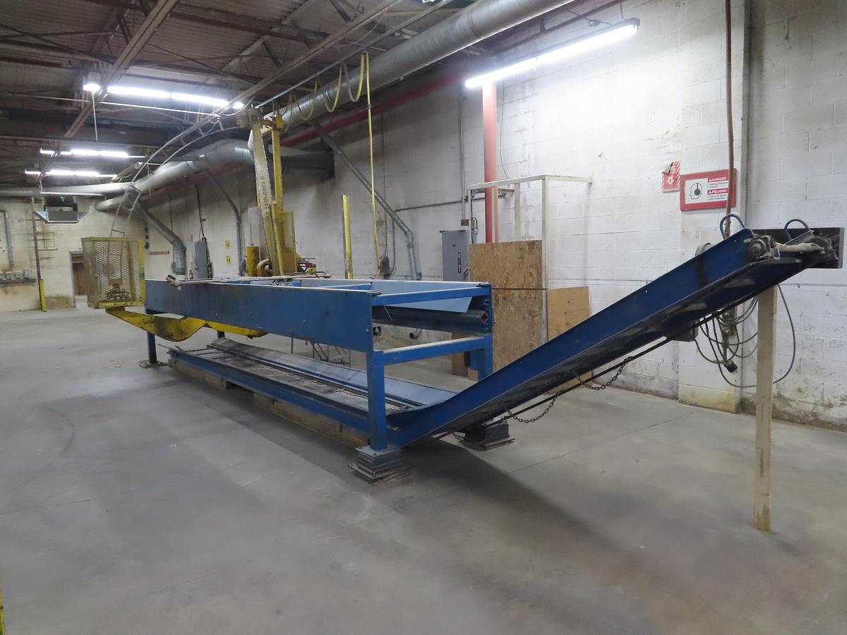 Used 15 HP L&M EQUIPMENT MODEL #HMPC-7-24 CROSS CUT BUNDLE TRAVELING ARCH WOOD BUNDLE SAW WITH CONVEYOR