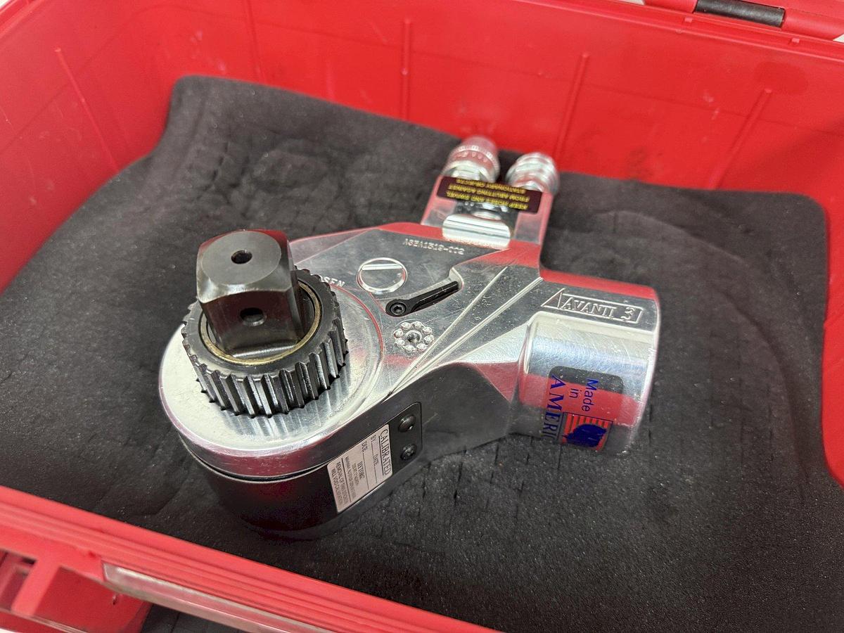 Used 1" HYTORC MODEL #AVANTI AV-3 HYDRAULIC TORQUE WRENCH