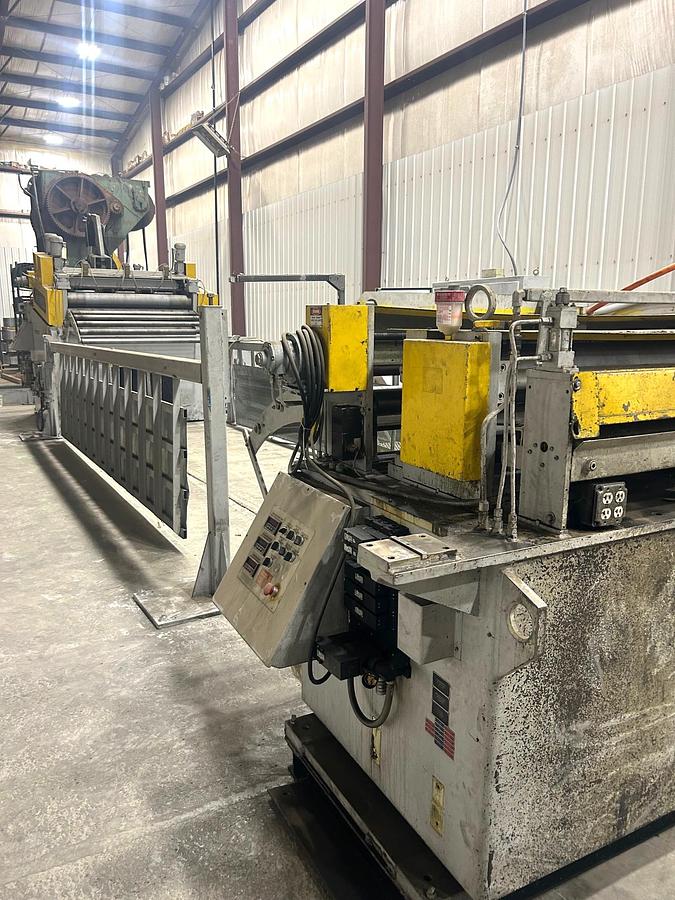 Used 30000 lb. Perfecto #RS30-7272 / 55-72-7, coil feed line, 72" W x .218" stock, 72" OD, 19"-24" ID