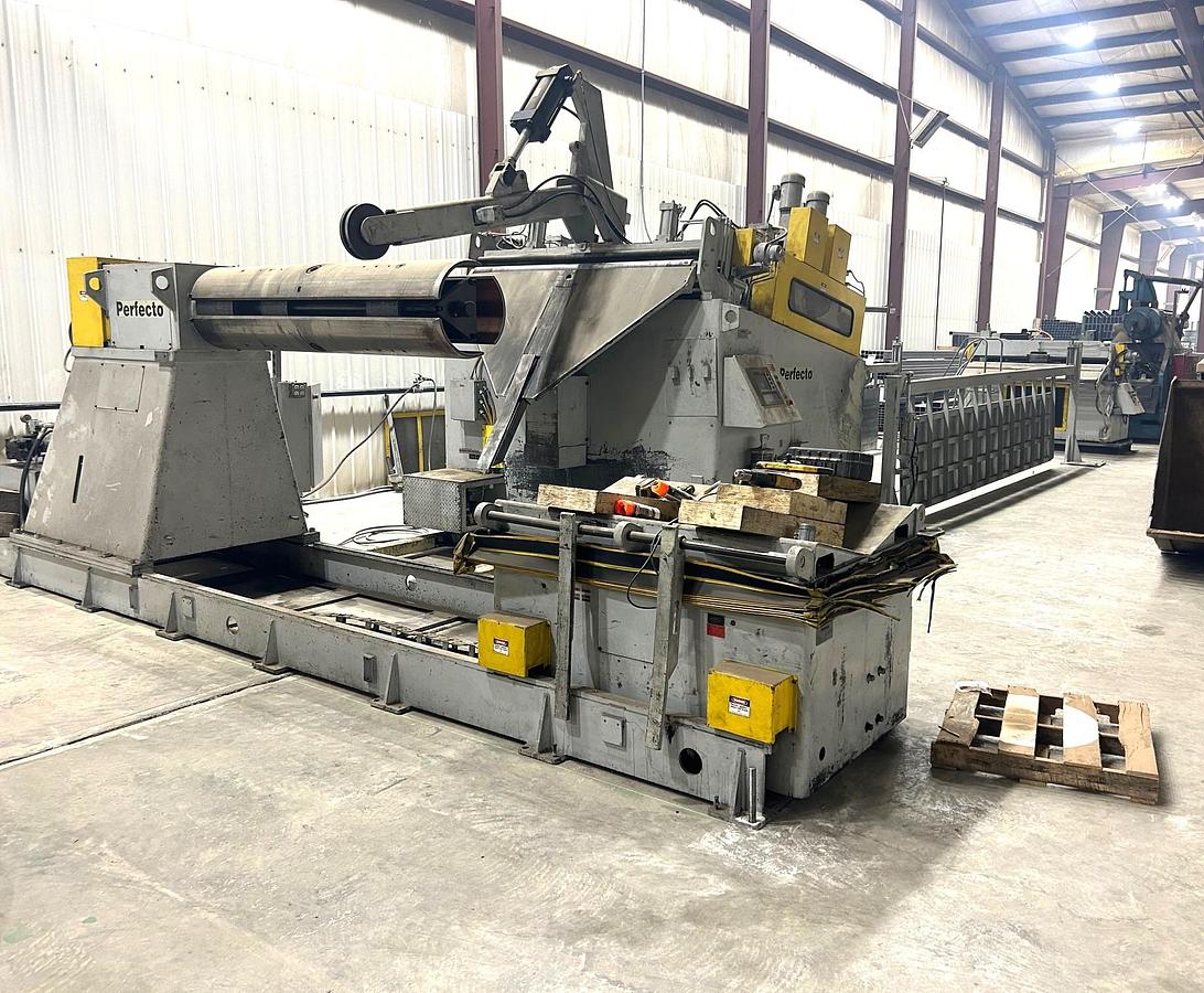 Used 30000 lb. Perfecto #RS30-7272 / 55-72-7, coil feed line, 72" W x .218" stock, 72" OD, 19"-24" ID