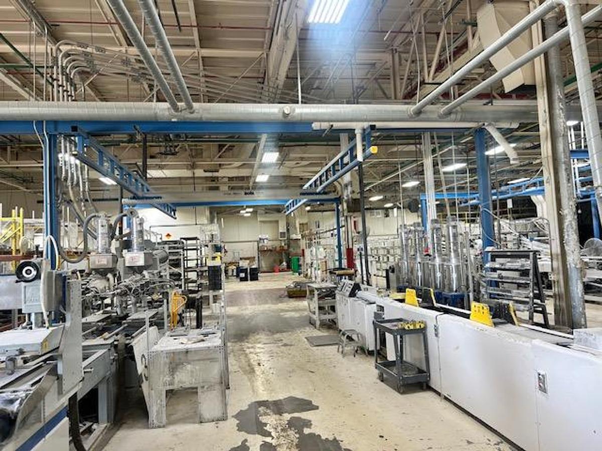 Used 1/2-Ton Gorbel Self Supporting Overhead Crane System 40' x 20'