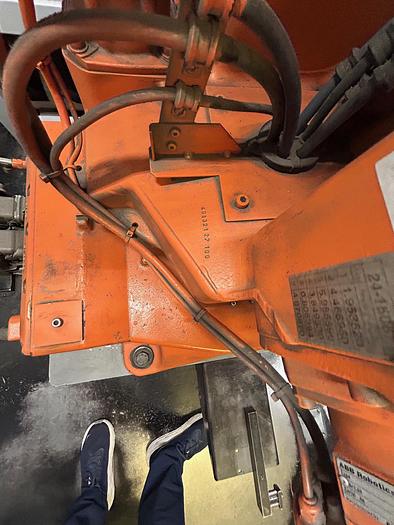 Used 2001 Pinnacle Technologies, Inc. ABB Robotic Grinding Cell