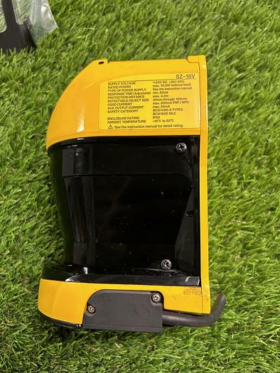 Used Keyence SZ-16V Scanner