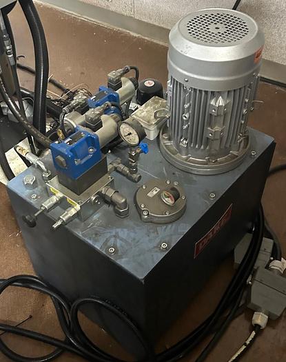 Used 150-Ton Dake Hydraulic 4-Post Press