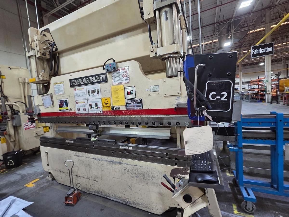 Used 90-Ton Cincinnati CNC Hydraulic Press Brake, Model: 90 PF x 8' Proform