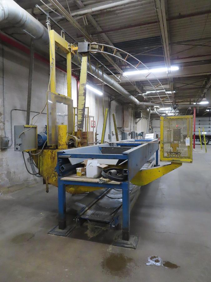 Used 15 HP L&M EQUIPMENT MODEL #HMPC-7-24 CROSS CUT BUNDLE TRAVELING ARCH WOOD BUNDLE SAW WITH CONVEYOR