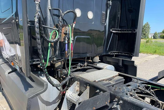 Used 2017 International LT625 6X4 Semi Tractor