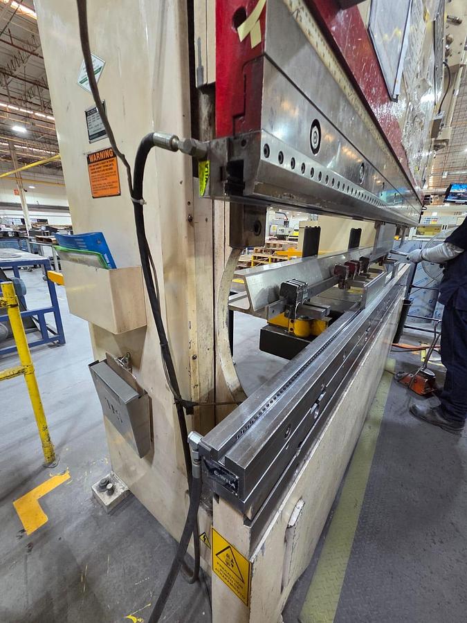 Used 90-Ton Cincinnati CNC Hydraulic Press Brake, Model: 90 PF x 8' Proform