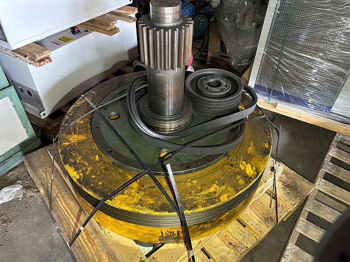 500-Ton Aida Press Flywheel