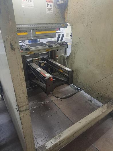 Used 150-Ton x 6' Accurpress Hydraulic Press Brake