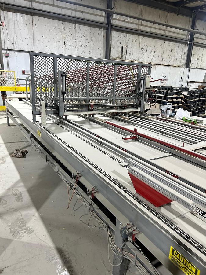 Used Woodpecker Pallet Nailing Machine