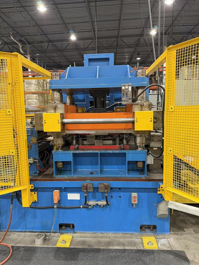 Used 30 STAND X 1.5" RLM (NEW 2003) ROLLFORMER LINE TOOLED FOR GUTTER , 20" ROLL SPACE: